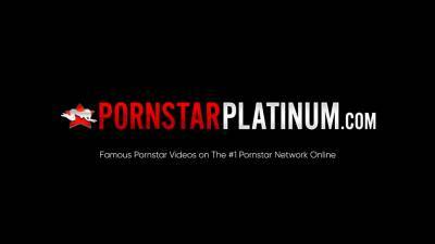 Veronica Avluv - PORNSTARPLATINUM Hot Cougar Veronica Avluv Receives POV Dick - nvdvid.com