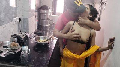 Hot Desi Bhabhi Kitchen Sex With Husband - txxx.com - India