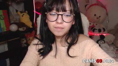 The First Camshow Of Japanese Schoolgirl - hclips - Japan