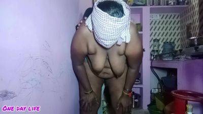 Tamil Girl Having Rough Sex With Gas Cylinder Delivery Man - hclips - India