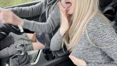 Sofie - Wonderful handjob driving! Enormous load. Cum feast. Cum play. Featuring Sofie Lund and Otto Holm - veryfreeporn.com