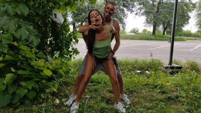 Emergency stop in the middle of the highway to satisfy couple's carnal needs - anysex.com - Italy